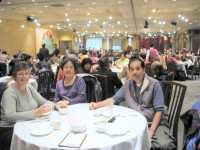 Peter, Melinda with Rona in the biggest Chinese restaurant