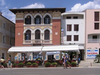 4-