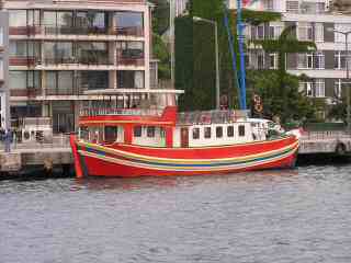 19-Colourful boat