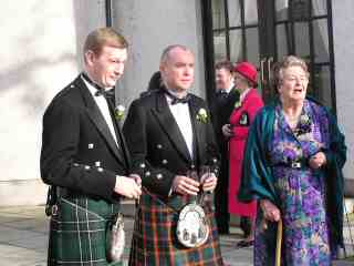 16-Minnie Cooper et al